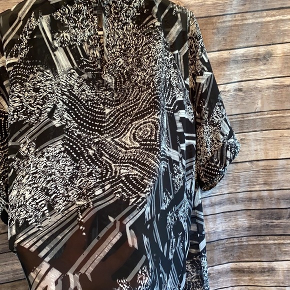 Nene Leakes flyaway tunic top - Picture 7 of 10